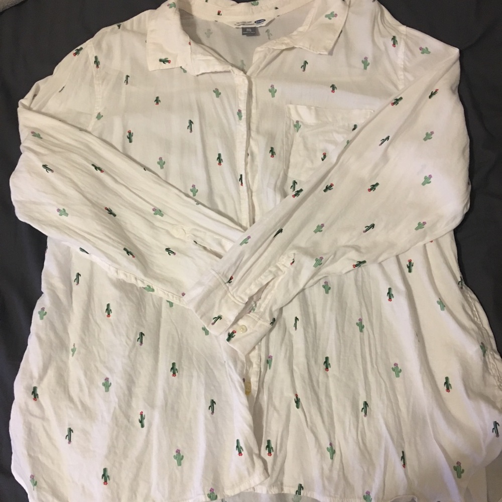 Old Navy Cacti Long Sleeve Button Up